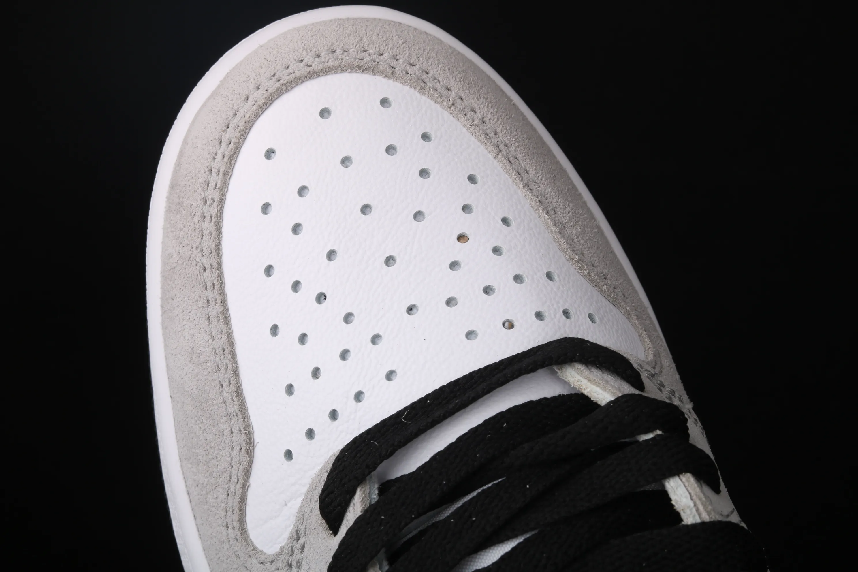 All categories Air Jordan Jordan series basketball shoes Air Jordan 1 High pure original version Air Jordan 1 Light Smoke Gray AJ1 Joe 1 light smoke gray 555088-126